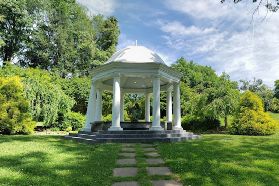 Historic Allandale Mansion in Kingsport to Host Festive Christmas Tours with Music and Treats