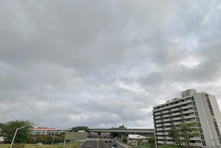 Honolulu Anticipates Drier Weather as Trough Moves West, Big Island Braces for Increased Showers