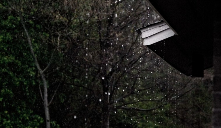 Honolulu Braces for a Weather Rollercoaster with Heavy Rain, Thunderstorms, and Potential Flooding