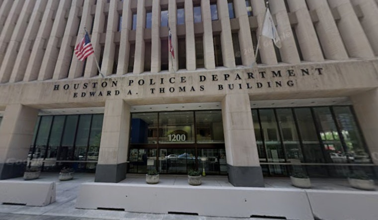 Houston Immigrant Advocates Blast HPD Over Traffic Stops Tied To ICE