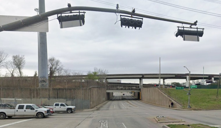 Houston Police Encounter Under Investigation After Man Dies From Gunshot Wound During Standoff