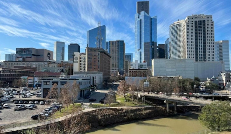 Houston to See Clear, Sunny Thanksgiving as City Continues to Face Heat and Drought