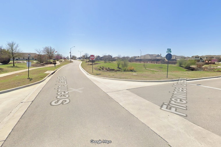 I-35 Crash Near SE Inner Loop Turns Northbound Commute Into A Crawl