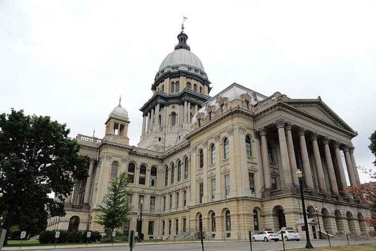 Illinois Abortion Clinics See 35% Surge in Procedures Post-Dobbs, According to Ohio State Research