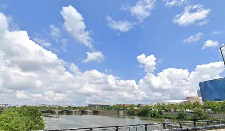 Indianapolis Welcomes Sunny Skies and Mild Temperatures With Weekend Rain Possible, NWS Reports