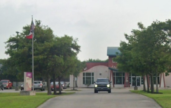 Infant Battles Botulism in Galveston, Suspicion Cast On ByHeart Formula Amid Multistate Outbreak