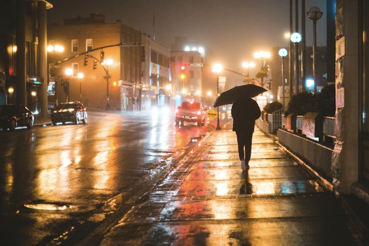 Intermittent Showers and Gusts Expected in San Antonio as December Begins