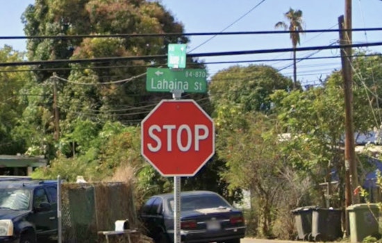 Intoxicated Man Arrested for Assaulting Officer and Disrupting Emergency Services in Waiʻanae, Honolulu