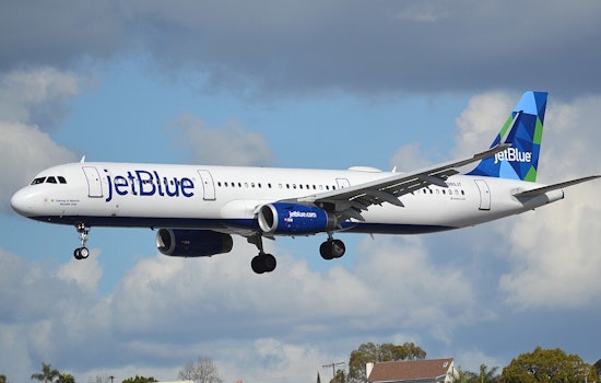 JetBlue Flight from Fort Lauderdale to Los Angeles Plunges Midair Due to Cabin Pressure Loss, Terrified Passengers