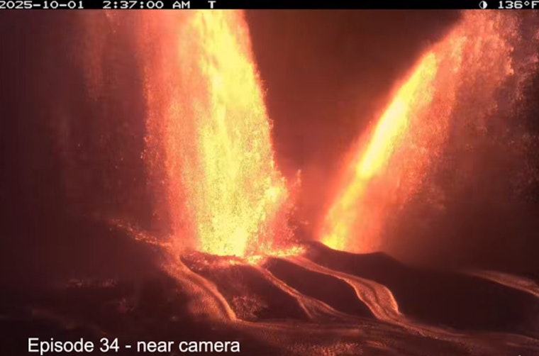 Kīlauea Blows Its Top As Lava Show Stuns Big Island Night Sky