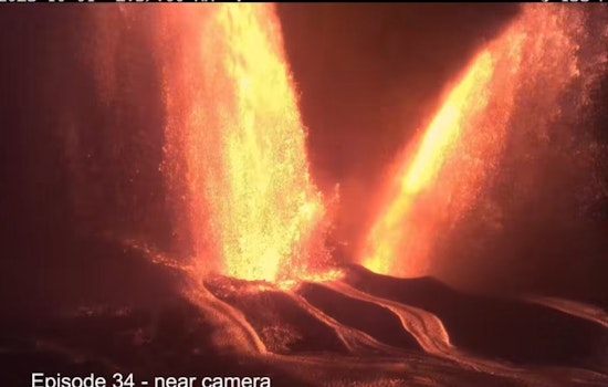 Kīlauea Blows Its Top As Lava Show Stuns Big Island Night Sky