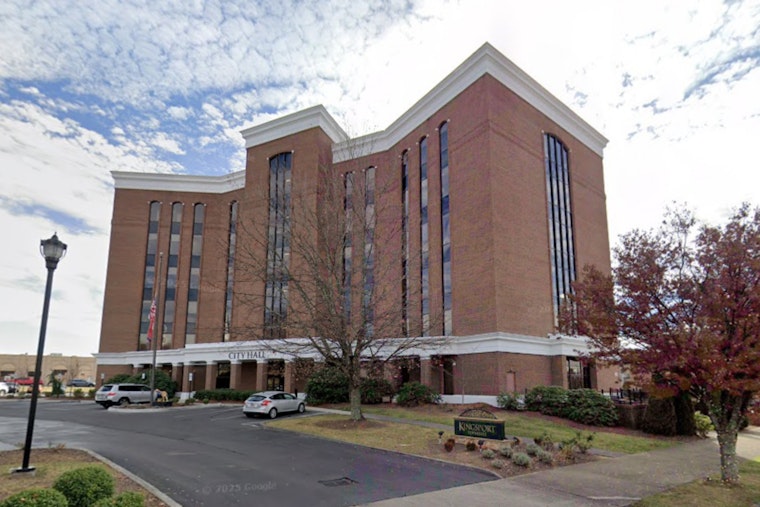 Kingsport City Offices to Close for Veterans Day, Garbage Collection Unaffected