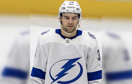 Kucherov and Hagel Propel Tampa Bay Lightning to 6-3 Triumph Over Vegas Golden Knights