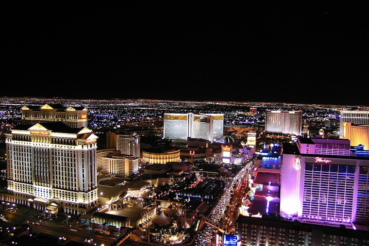 Las Vegas Hotel Prices Vary Widely For F1 Race Weekend