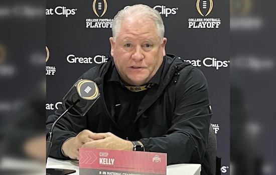 Las Vegas Raiders Dismiss Offensive Coordinator Chip Kelly and Assistant Bob Bicknell Amid Season Struggles