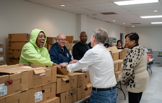 Lawrence Community Park Hosts Thanksgiving Meal Distribution for 300 Households with Mayors and Volunteers United