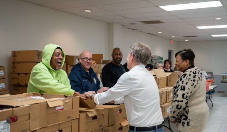 Lawrence Community Park Hosts Thanksgiving Meal Distribution for 300 Households with Mayors and Volunteers United