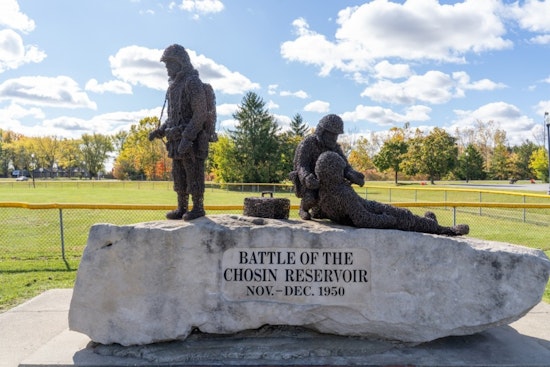 Lawrence, Indiana Commemorates Korean War Heroes with Poignant "Battle of the Chosin Reservoir" Sculpture on Veterans Day