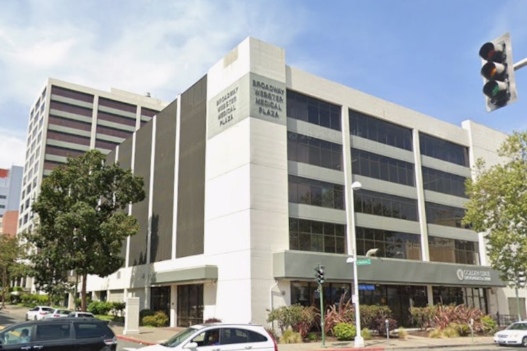Lender Grabs Oakland’s Broadway Medical Plaza After $32.5M Debt Pileup