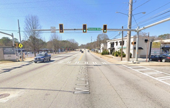 Local Cyclist Fatally Struck After Running Red Light in Atlanta, Police Investigate Tragic Collision
