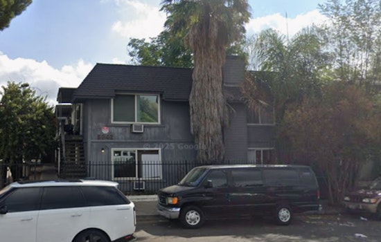 Los Angeles Firefighters Quickly Extinguish North Hollywood Apartment Blaze; No Injuries Reported