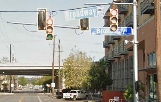 Major Water Main Break Disrupts Commute, Closes Broadway Street in San Antonio