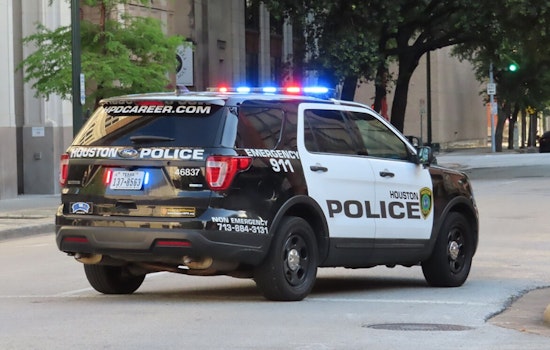 Man Fatally Shot and Sister Injured After Leaving Houston Nightclub as Police Seek Suspects in Southwest Houston Shooting