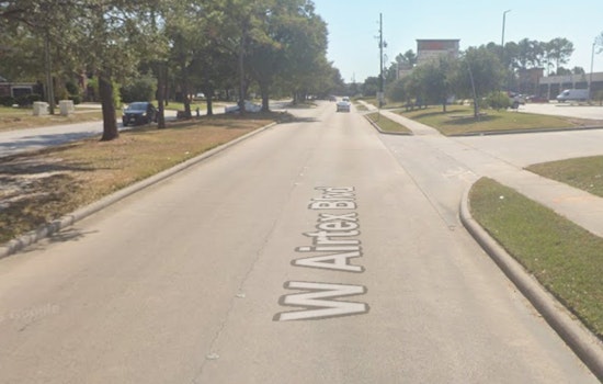 Man Wounded by Gunfire in North Harris County, Suspects at Large After Shooting on Airtex Boulevard