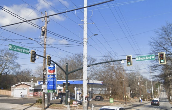 Man Wounded in Leg in Late-Night Atlanta Shooting as Police Investigate Altercation on Joseph E. Boone Blvd