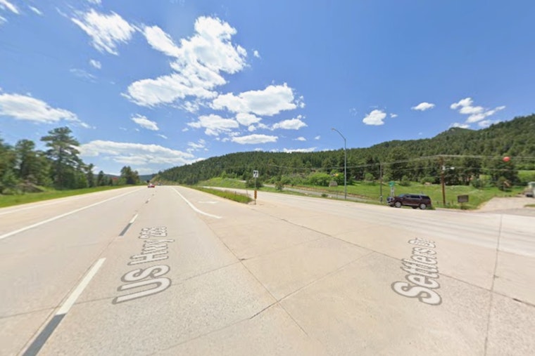 Manhunt Underway in Jefferson County After Victim Shot in Suspected Road Rage Incident on Highway 285