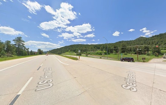 Manhunt Underway in Jefferson County After Victim Shot in Suspected Road Rage Incident on Highway 285