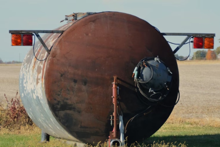 Maui Stashes Giant Water Tanks To Speed Chopper Attacks On Wildfires