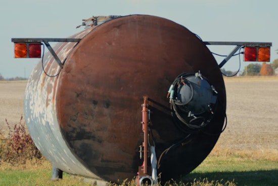Maui Stashes Giant Water Tanks To Speed Chopper Attacks On Wildfires