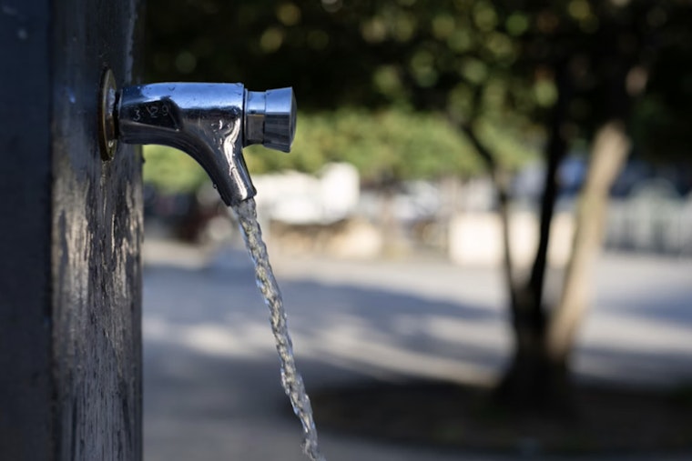 Maui Water Supply Safe: Trace Selenium Levels Well Below EPA Standards, Officials Assure