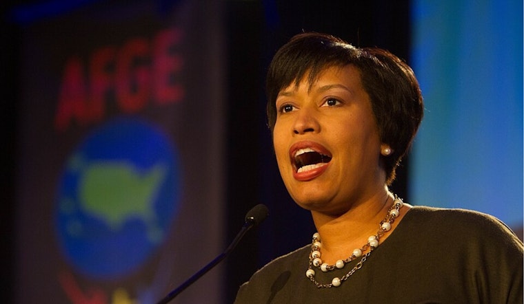 Mayor Bowser Champions Local Shopping in DC for Small Business Saturday and Beyond