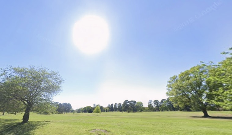 Memphis Embraces Sunny Skies and Brisk Breezes with a Side of Sporadic Showers in Week Ahead