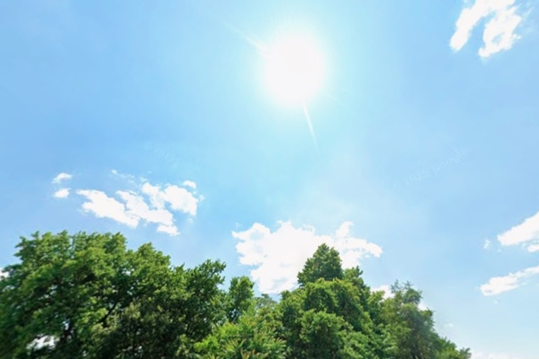 Memphis Weather Update with Sunny Spells Showers and Possible Thunderstorms in the Week Ahead
