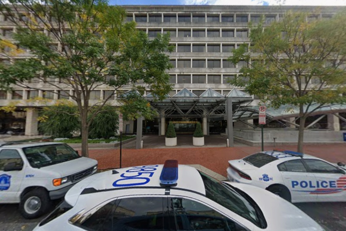 Metropolitan Police Seek Public's Help Following Fatal Shooting in