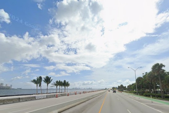 Miami's Thanksgiving Forecast: Sun, Showers, and a Breezy Black Friday
