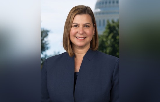 Michigan Senator Slotkin Safe After Holly Bomb Threat Following Trump Accusation