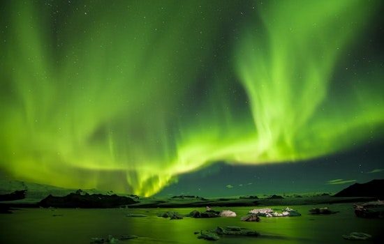 Michigan Skywatchers Anticipate Northern Lights Show Amid Severe Geomagnetic Storm Watch