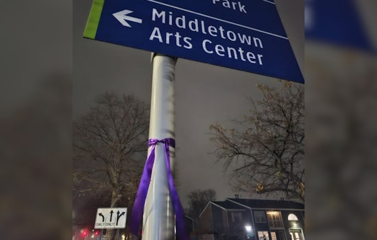 Middletown Rallies Behind High School Football Team with City-Wide Purple Display Ahead of Big Game
