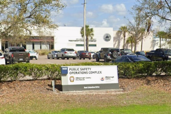 Mike Alstott Family Foundation to Provide Thanksgiving Feasts to Hillsborough County Firefighters and Dispatchers