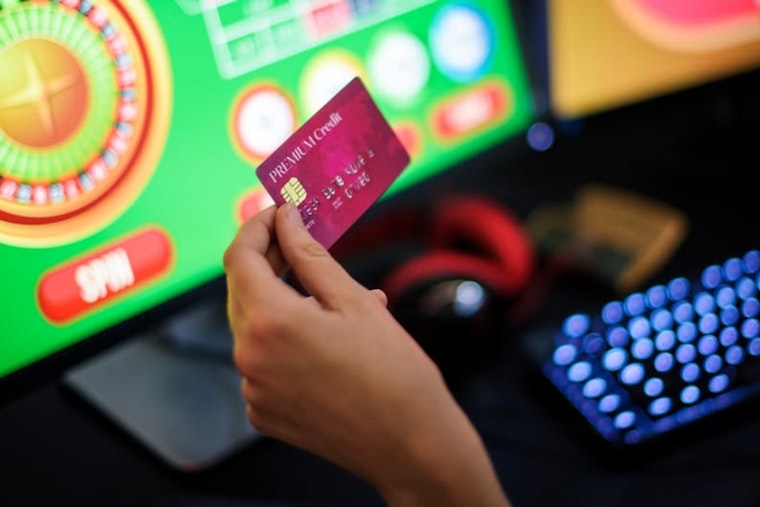 Minnesota Public Safety Department Warns Against Deceptive Online Gambling Sites; AG Ellison Joins Fight