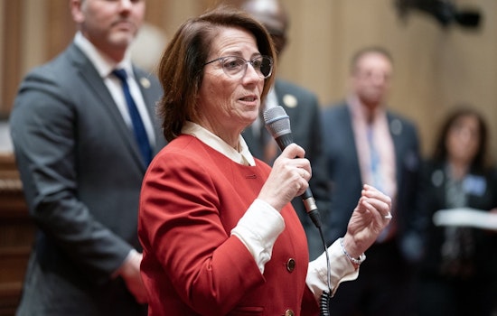 Minnesota Senate Majority Leader Erin Murphy Honored with MSFCA "Legislative Award" for Commitment to Fire Safety
