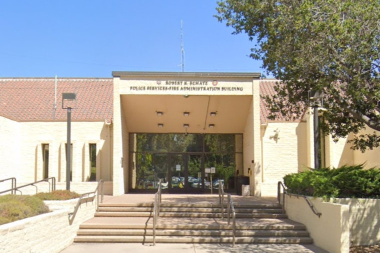 Mountain View Police Ask Public to Avoid 1000 El Monte Avenue