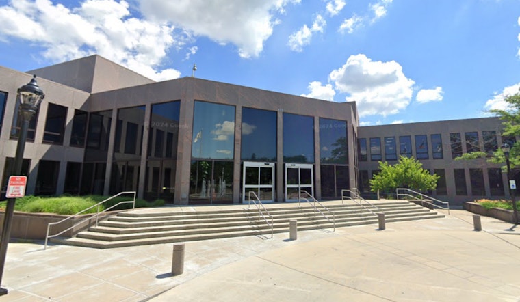 Naperville Expands Food Tax To Drive‑Thru Chains