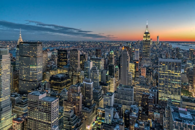 New York City Anticipates Record-Breaking Tourism Surge During Holidays, Fueling Economic Revival and Luxury Transport Demand