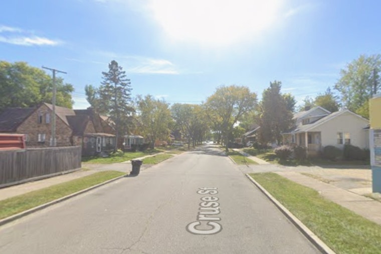 Newborn Found on Detroit Porch on Thanksgiving Night, Police Investigate as Michigan's Safe Delivery Law Highlights Proper Surrender Procedures