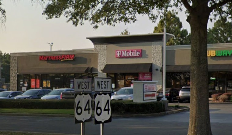 No Injuries as SUV Plows Through T-Mobile Storefront in Bartlett's Wolfchase Area